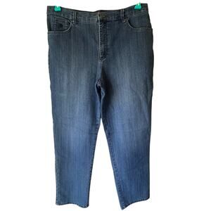 Gloria Vanderbilt Amanda Medium Wash Straight Leg Jean Size 18